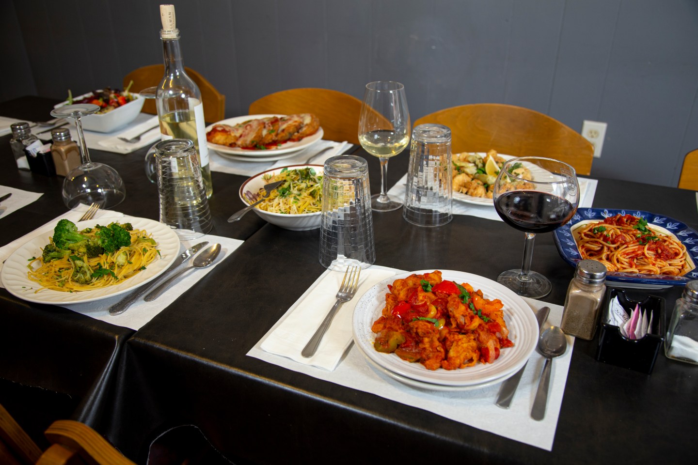 Family Style Menu – La Vita's Restaurant